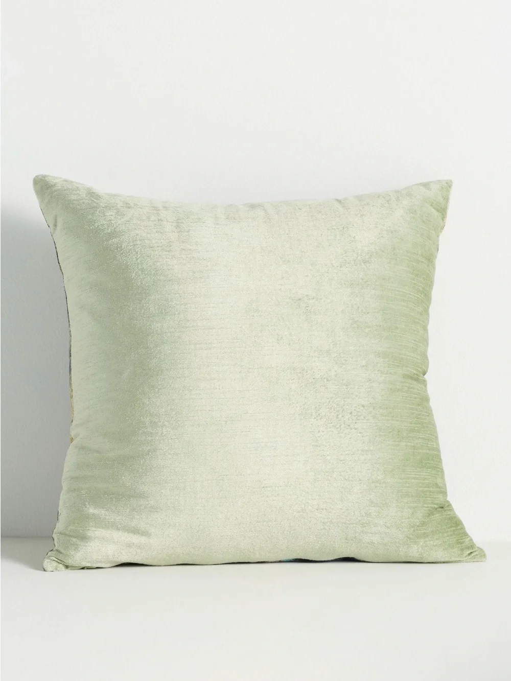 Anthropologie Velvet Printed Pillow, Judarn
